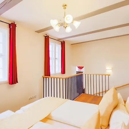 Hotel Fuerstlich 4*
