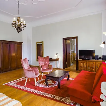 Fuerstlich Hotel 4*