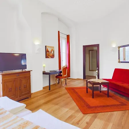 Hotel Fuerstlich 4*